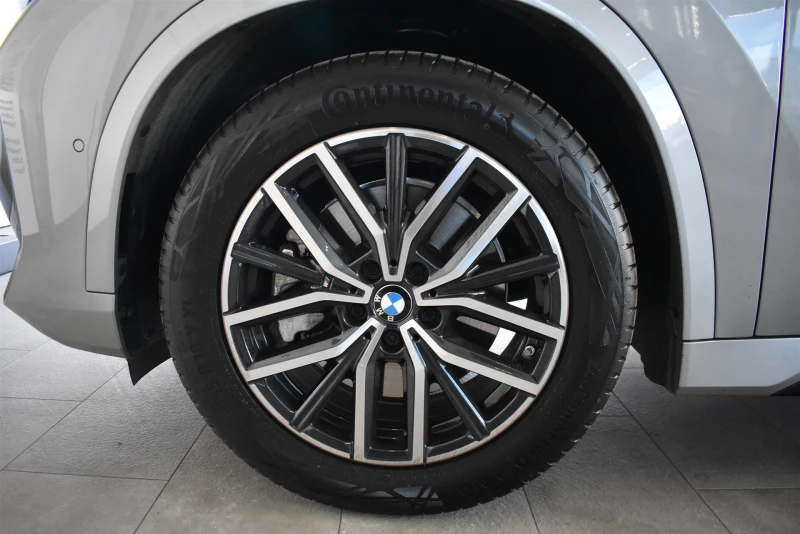 BMW X1 xDrive23i, снимка 5 - Автомобили и джипове - 53042947