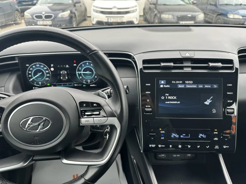 Hyundai Tucson Plug-In Hybrid AWD, снимка 13 - Автомобили и джипове - 53204697