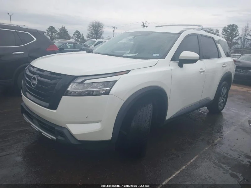 Nissan Pathfinder 3.5L V-6 DI, DOHC, VVT, 284HP Front Wheel Drive, снимка 2 - Автомобили и джипове - 53214964