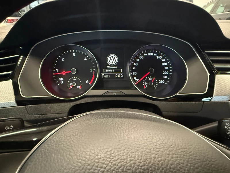 VW Passat Comfortline 2.0 tdi 150hp 6/dsg, снимка 5 - Автомобили и джипове - 53415553