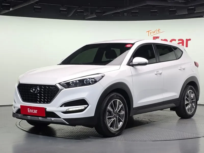 Hyundai Tucson  1.7 2WD SMART