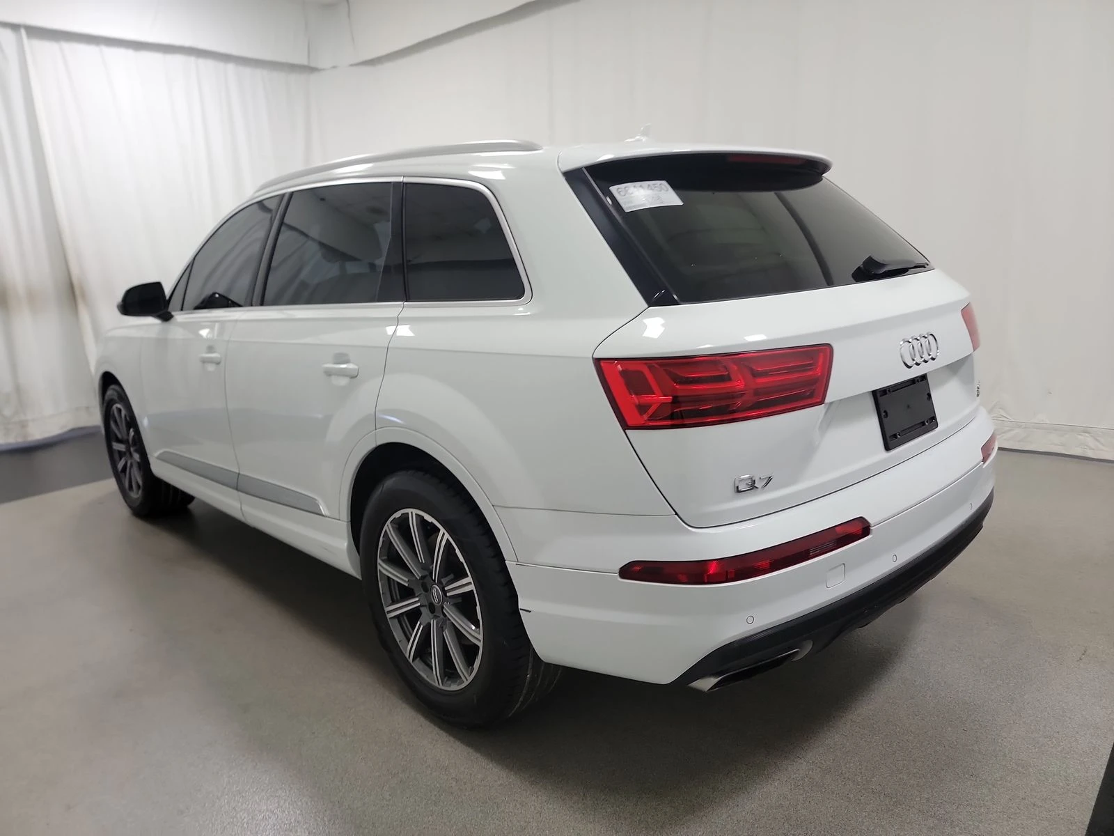 Audi Q7 3.0T Premium Plus - изображение 5