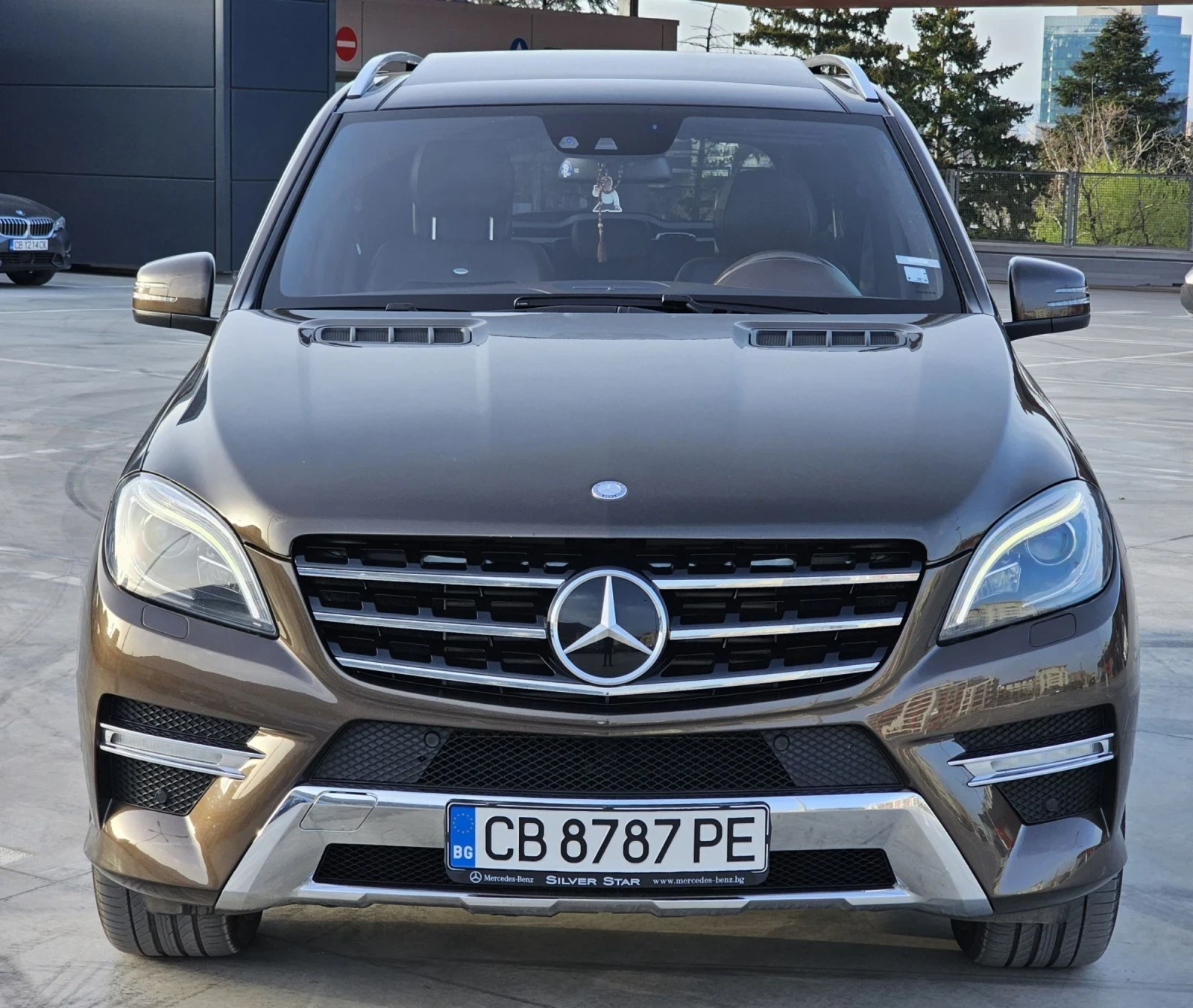Mercedes-Benz ML 350  - изображение 3