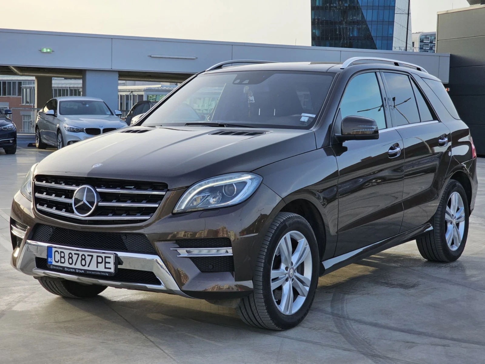 Mercedes-Benz ML 350  - изображение 2