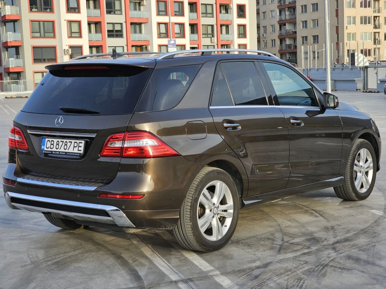 Mercedes-Benz ML 350  - изображение 6