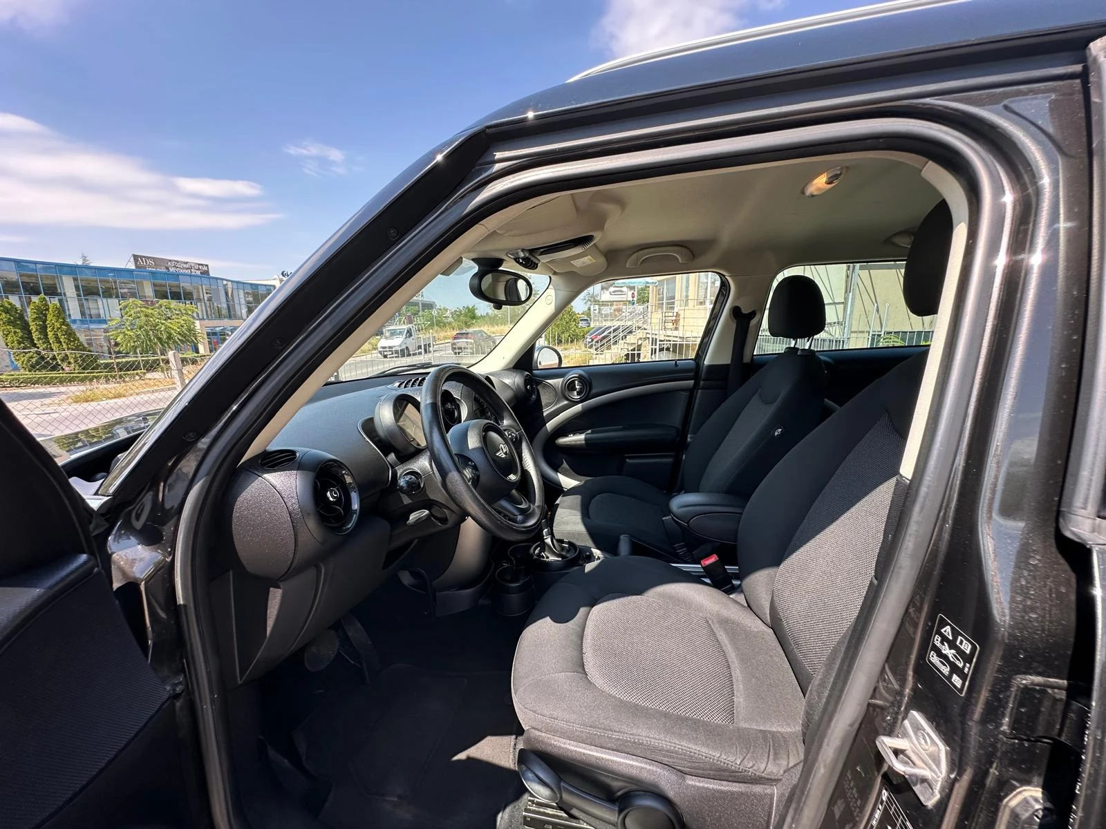 Mini Countryman 2.0D* 4x4-ALL4* NAVY* XENON* AUTOMAT - изображение 10