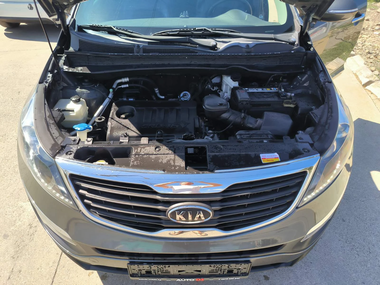 Kia Sportage 2.0d-6sk-Euro-5A - изображение 9