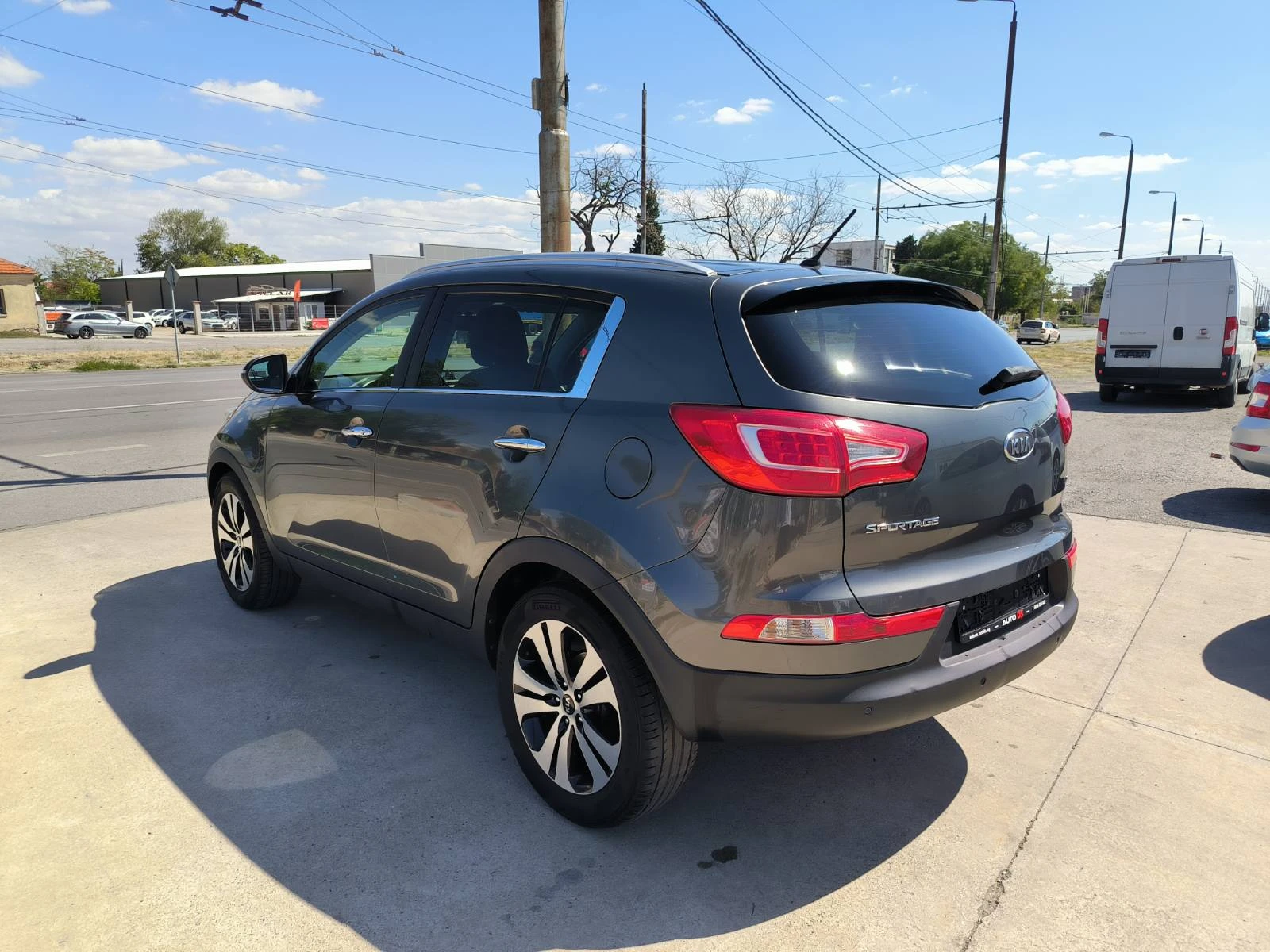 Kia Sportage 2.0d-6sk-Euro-5A - изображение 7