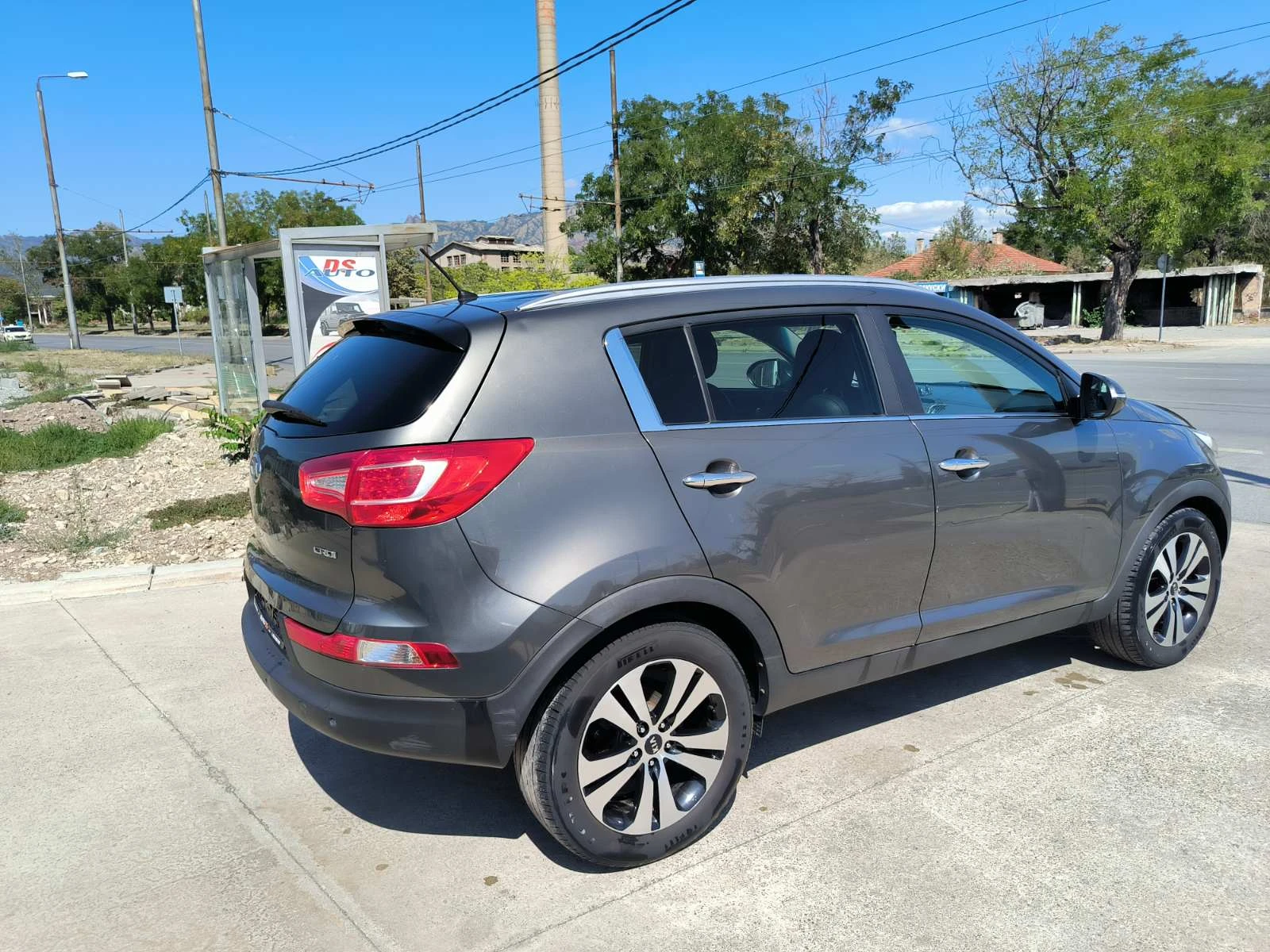 Kia Sportage 2.0d-6sk-Euro-5A - изображение 5