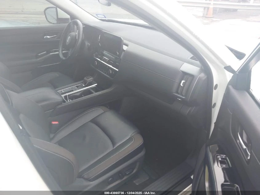 Nissan Pathfinder 3.5L V-6 DI, DOHC, VVT, 284HP Front Wheel Drive | Mobile.bg � ����������� 10