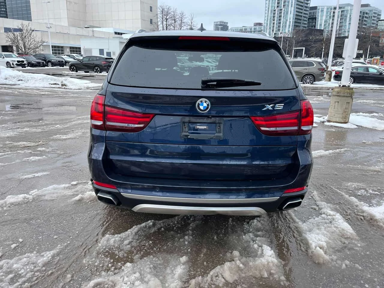 BMW X5 xDrive35i * ПАНОРАМА* ПОДГРЕВИ* 360 - изображение 5