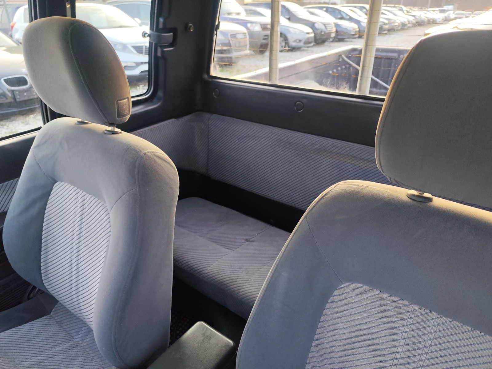 Mazda BT-50 2.5 дизел ИТАЛИЯ, снимка 14 - Автомобили и джипове - 53778228