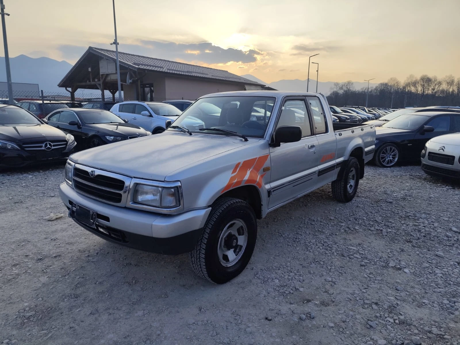 Mazda BT-50 2.5 дизел ИТАЛИЯ