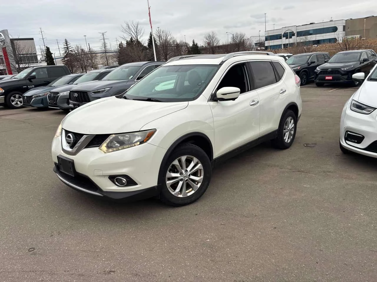 Nissan Rogue * AWD 4dr * CARFAX * ЦЕНА ДО БГ, снимка 12 - Автомобили и джипове - 53872073