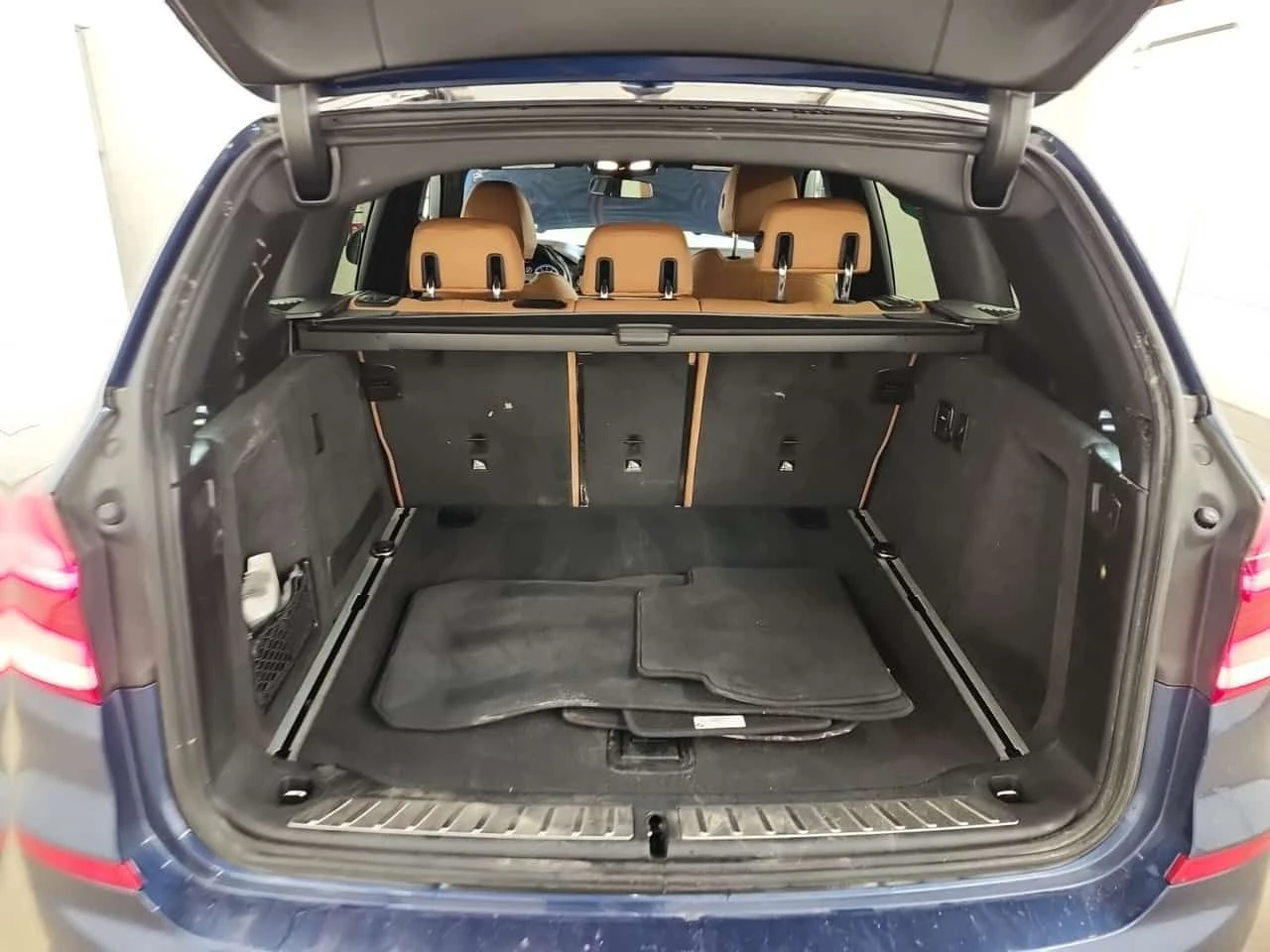 BMW X3 * XDRIVE30I * HEAD-UP * KEYLESS * SUNROOF * , снимка 15 - Автомобили и джипове - 54425578