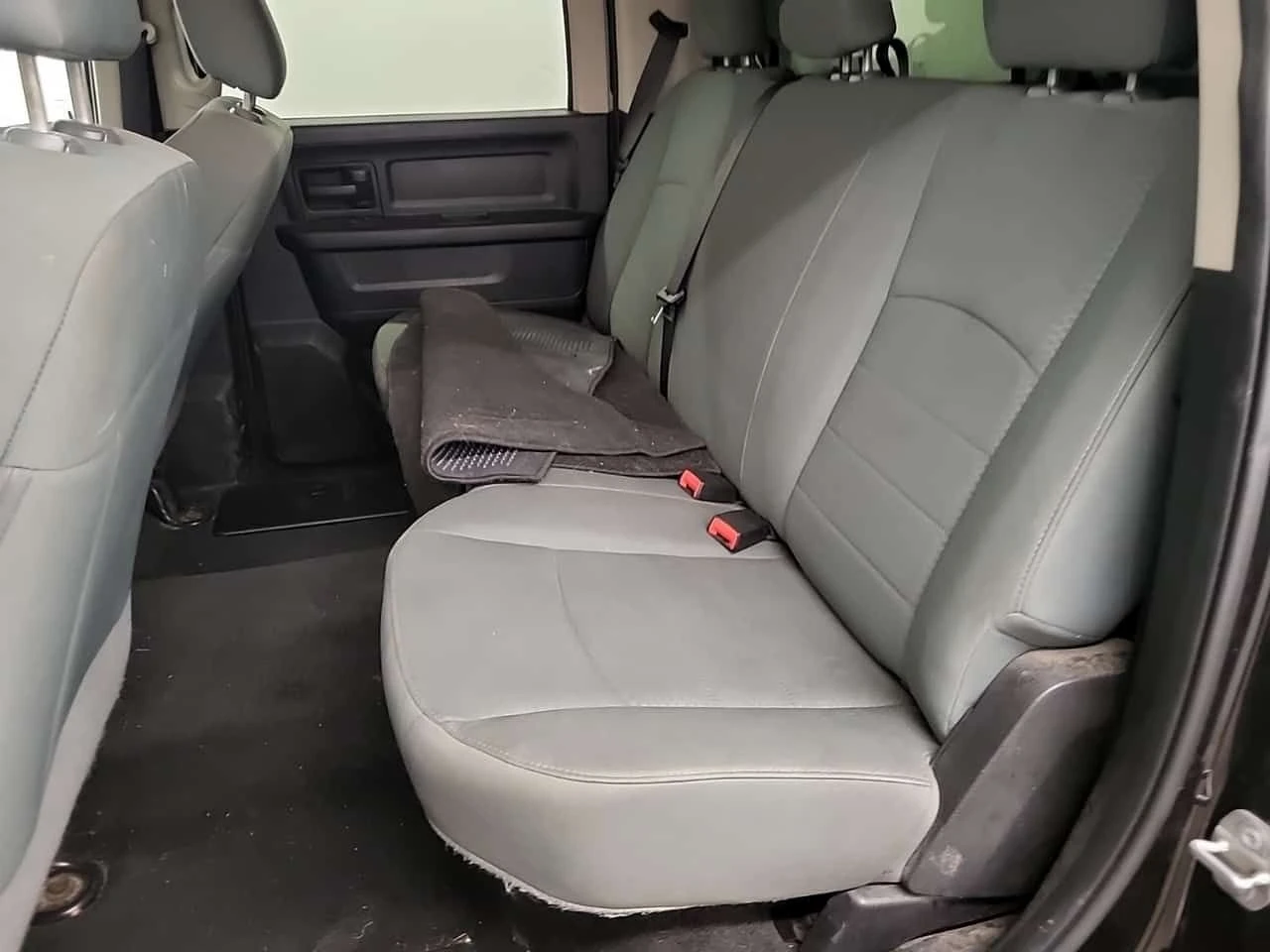 Dodge RAM 1500 ST| ЗАДНА КАМЕРА| 2 КЛЮЧА| , снимка 13 - Автомобили и джипове - 54838809
