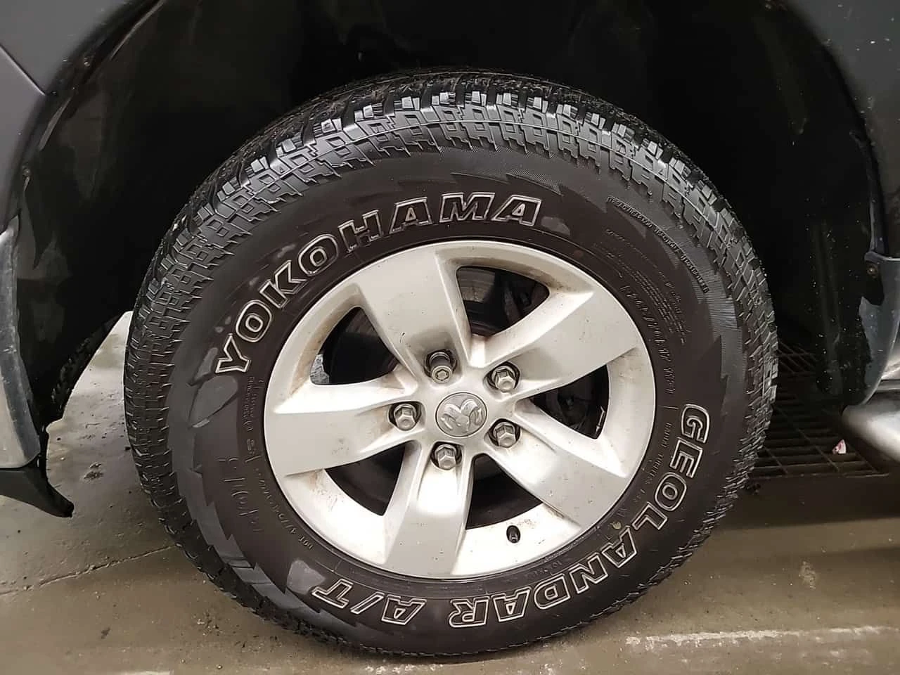 Dodge RAM 1500 ST| ЗАДНА КАМЕРА| 2 КЛЮЧА| , снимка 7 - Автомобили и джипове - 54838809