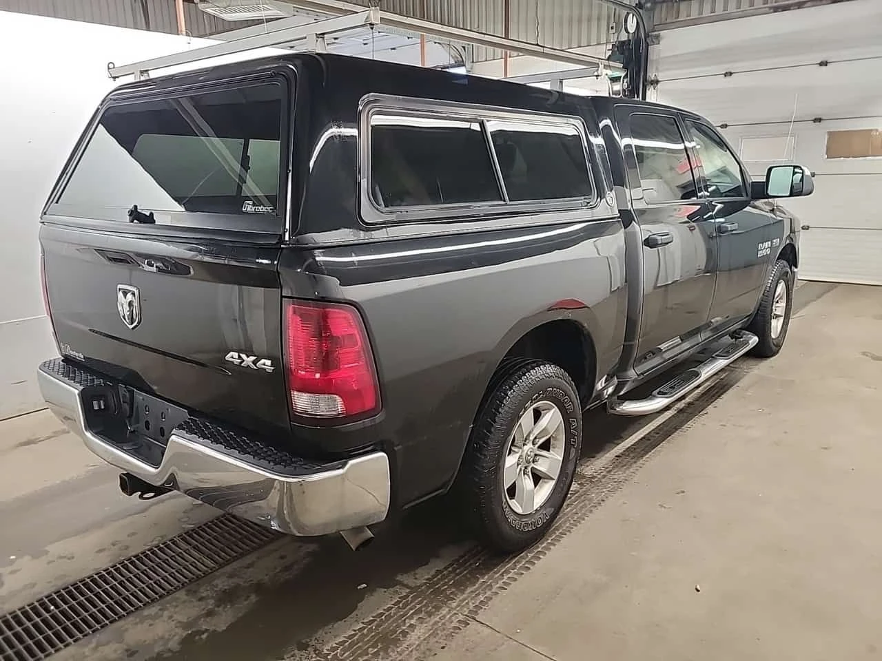 Dodge RAM 1500 ST| ЗАДНА КАМЕРА| 2 КЛЮЧА| , снимка 4 - Автомобили и джипове - 54838809