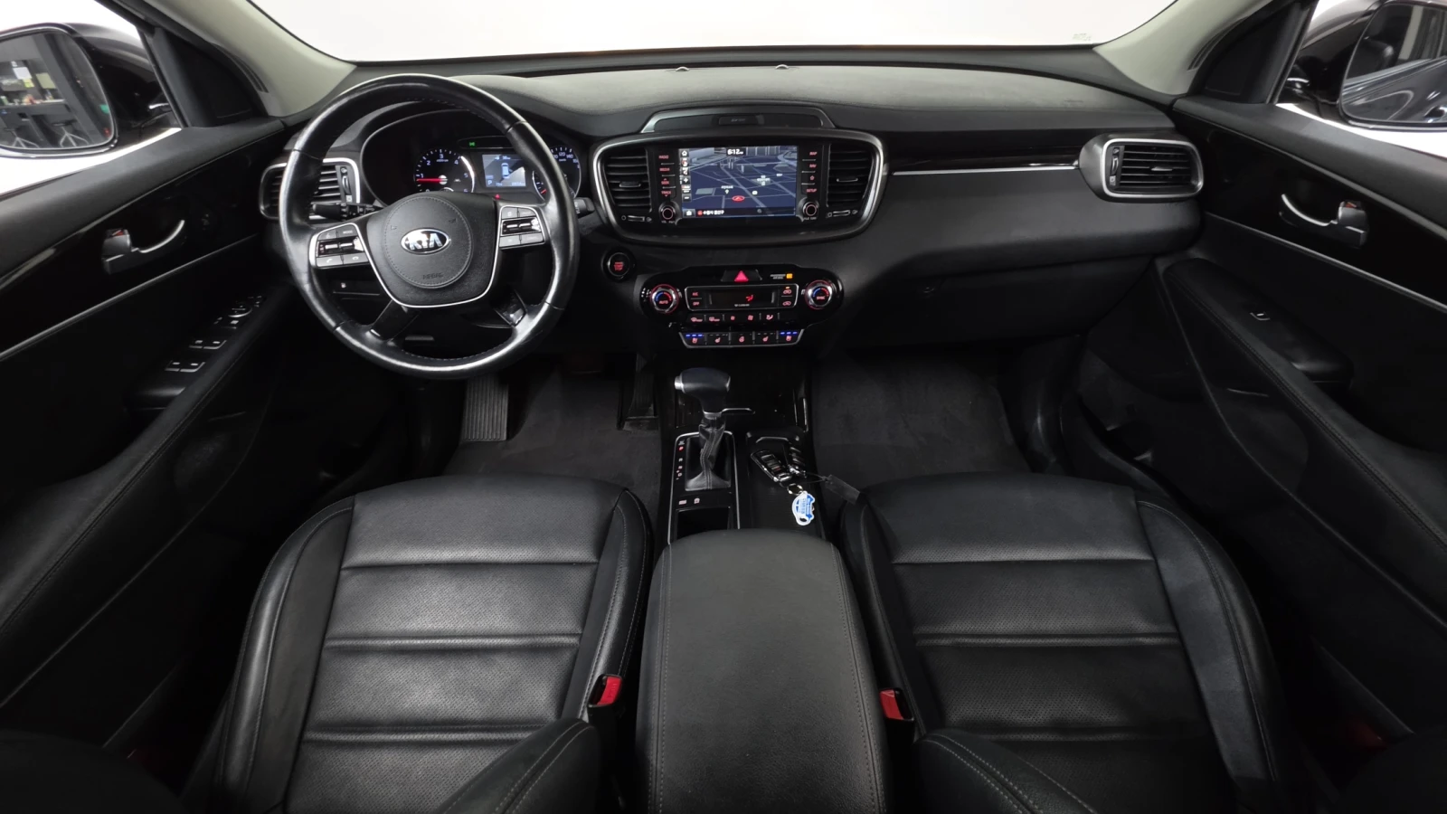 Kia Sorento 2.0* ПОДГРЕВ ВОЛАН* КРАЙНА ЦЕНА, снимка 7 - Автомобили и джипове - 55302248
