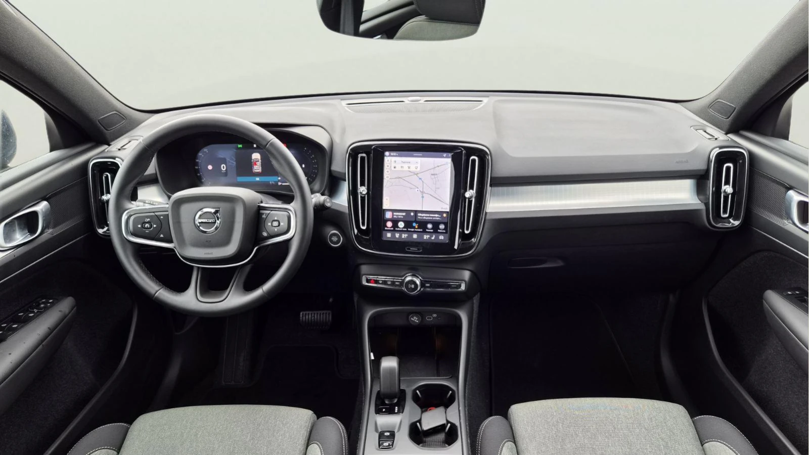Volvo XC40 Mild hybrid 2.0L, снимка 10 - Автомобили и джипове - 56301157