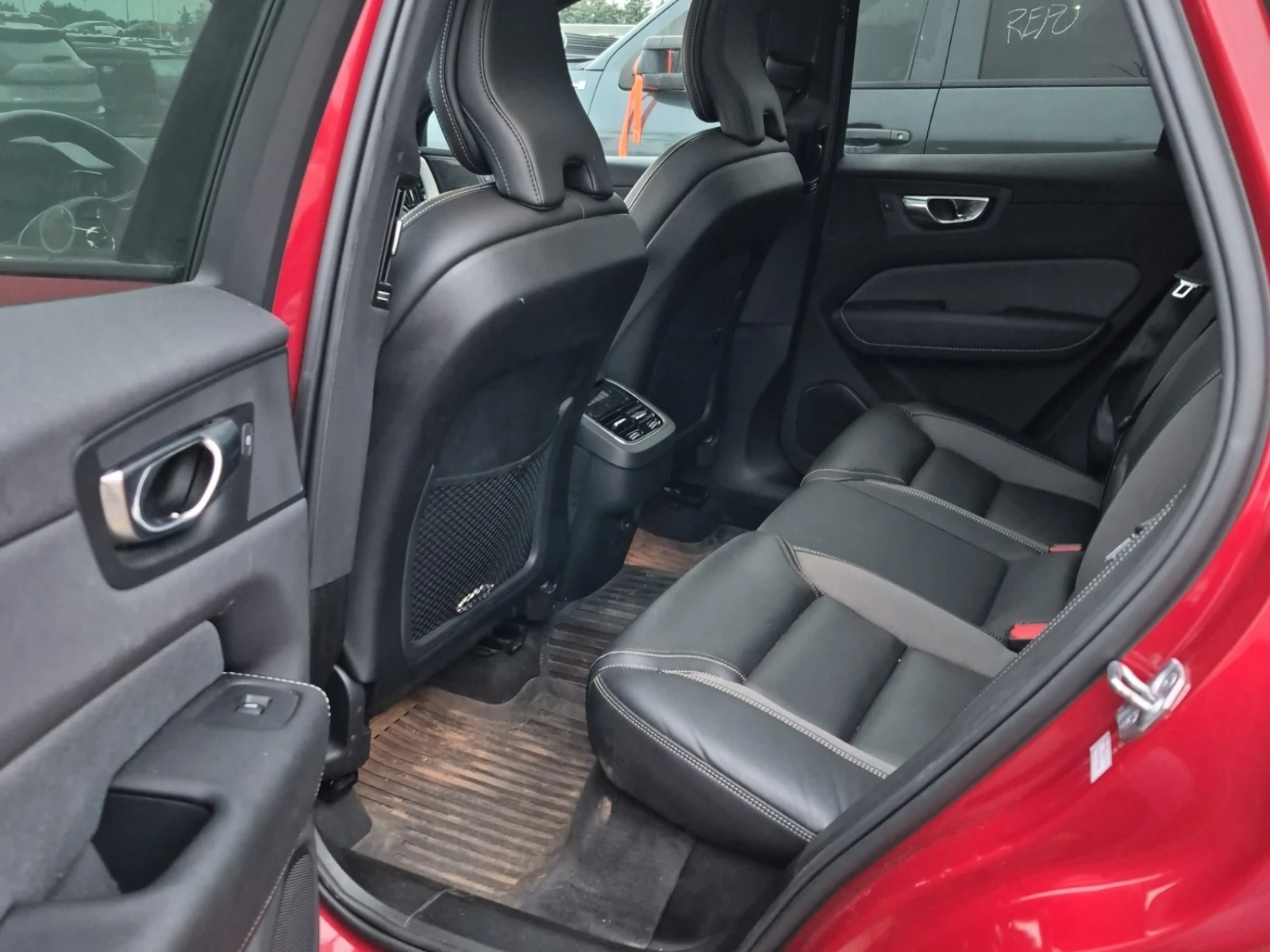 Volvo XC60 B6 Awd R-design / ���������� | Mobile.bg � ����������� 12