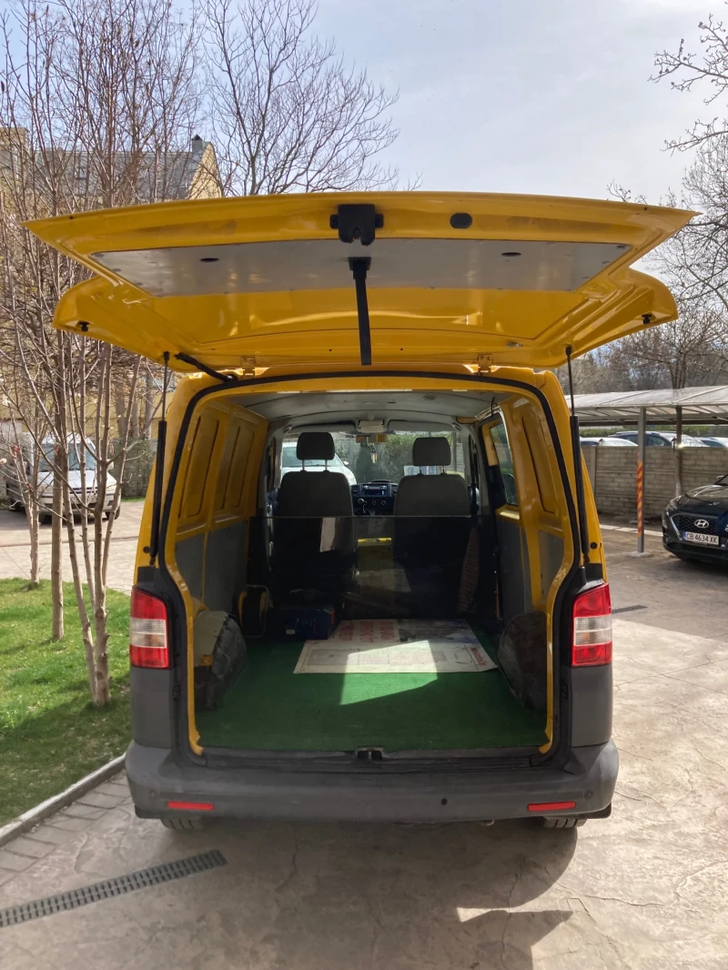 VW T5, снимка 12 - Бусове и автобуси - 49600719