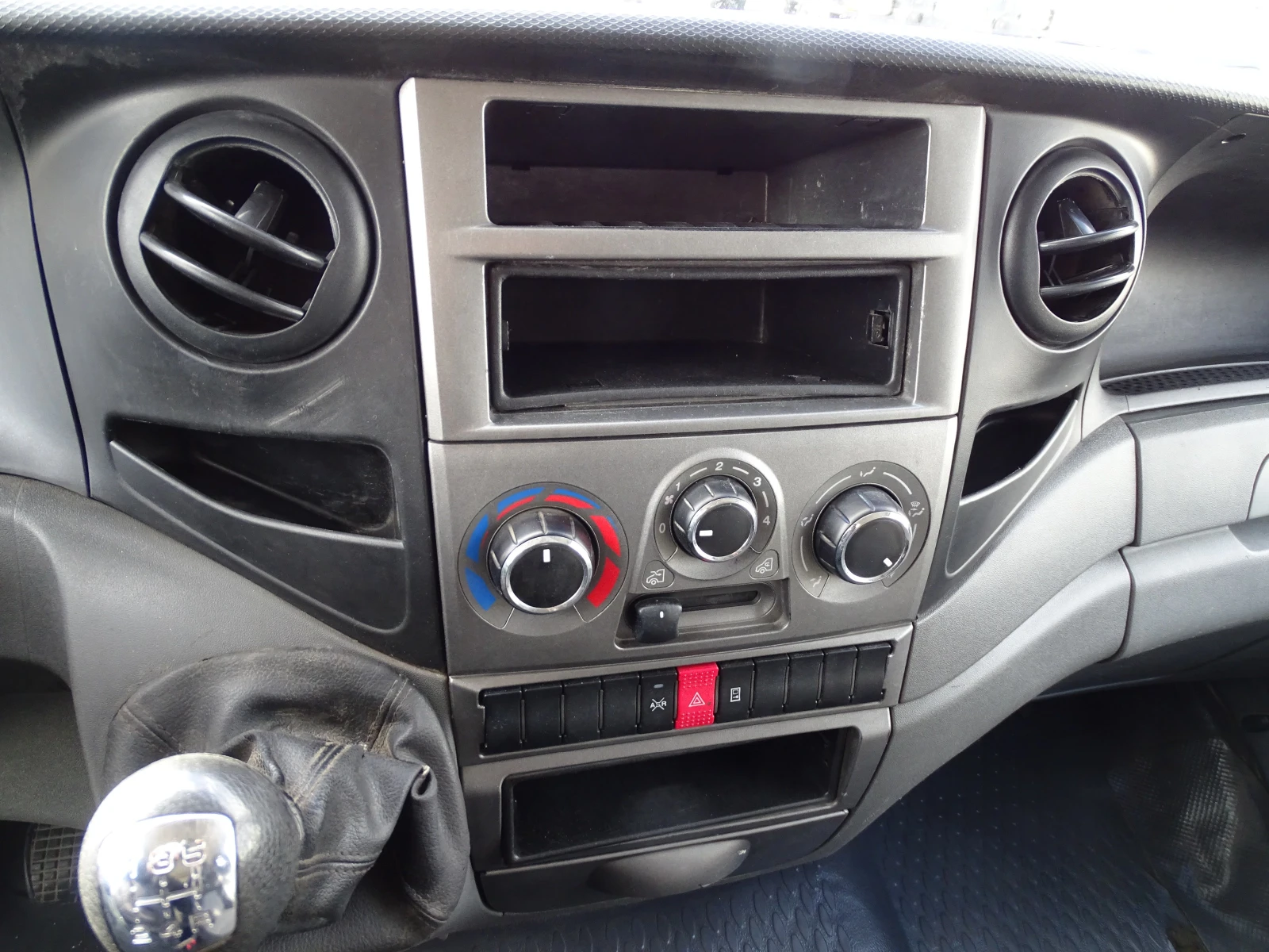 Iveco Daily 29L11 - изображение 9