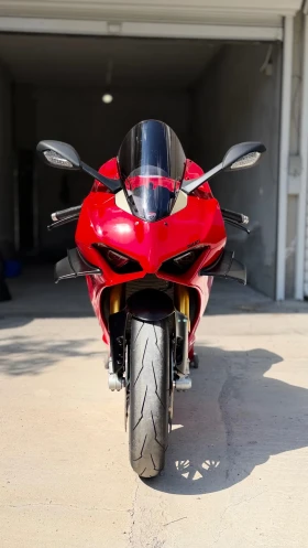 Ducati Panigale V4S, снимка 10