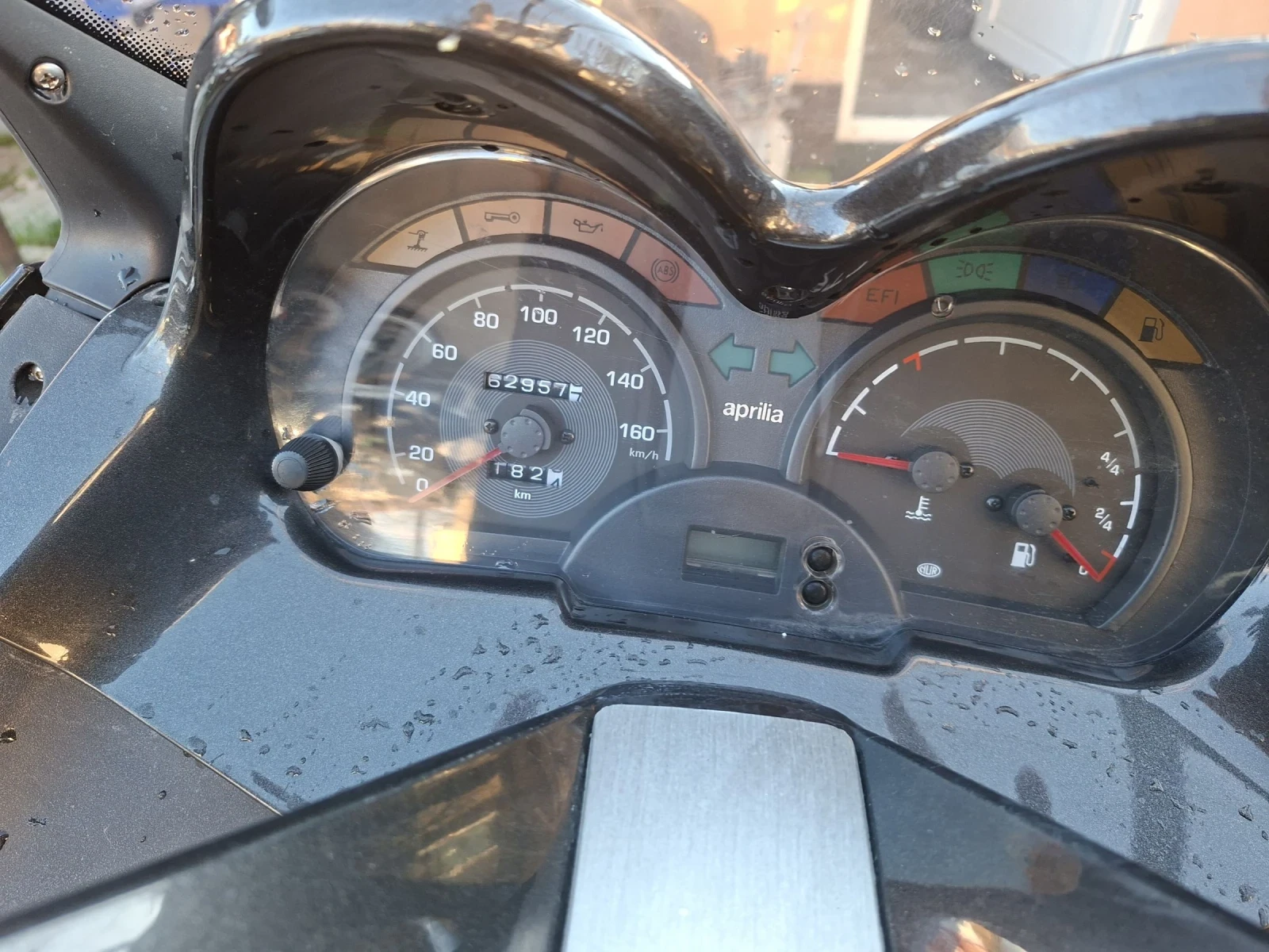 Aprilia Atlantic 250ie Мотора е като нов във всяко едно отношение, снимка 7 - Мотоциклети и мототехника - 54100495