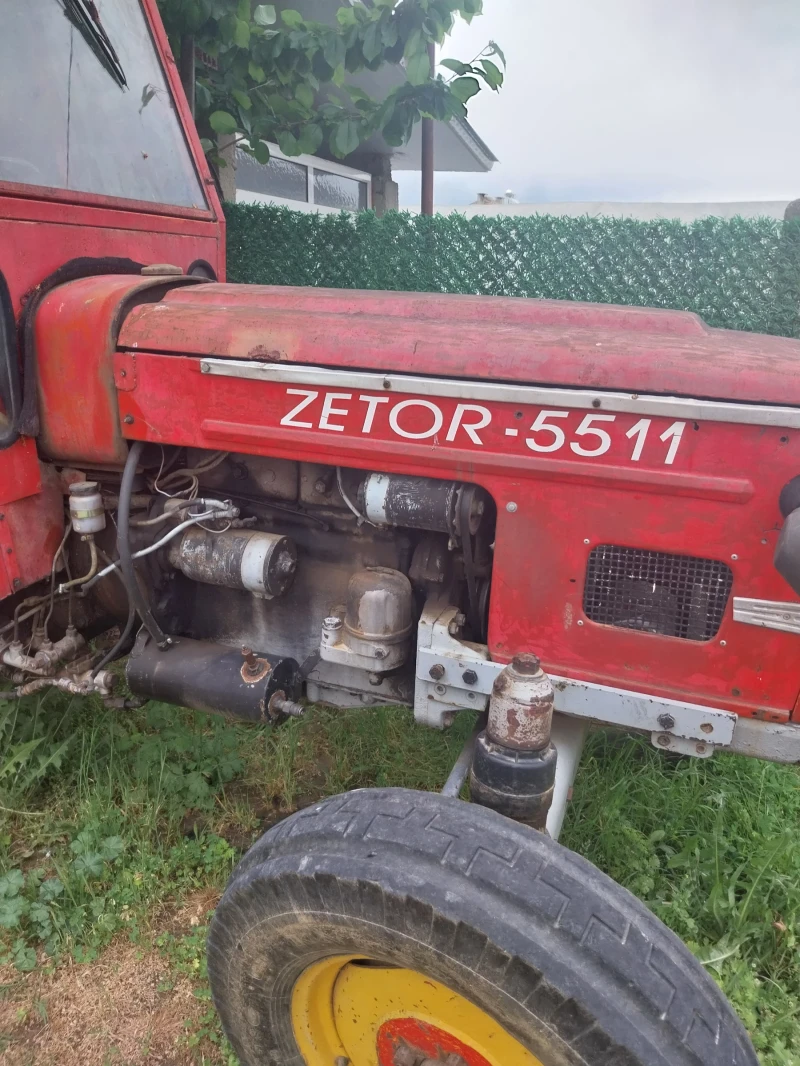 Трактор Zetor 5511, снимка 2 - Селскостопанска техника - 47738202