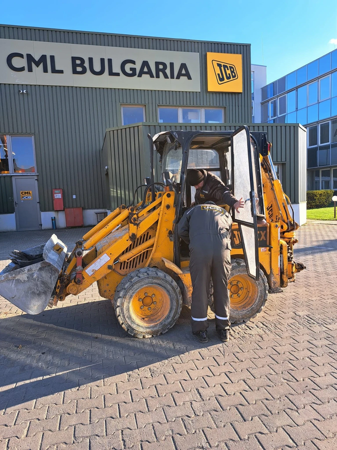 Багер JCB 1 CX, снимка 2 - Индустриална техника - 56068273