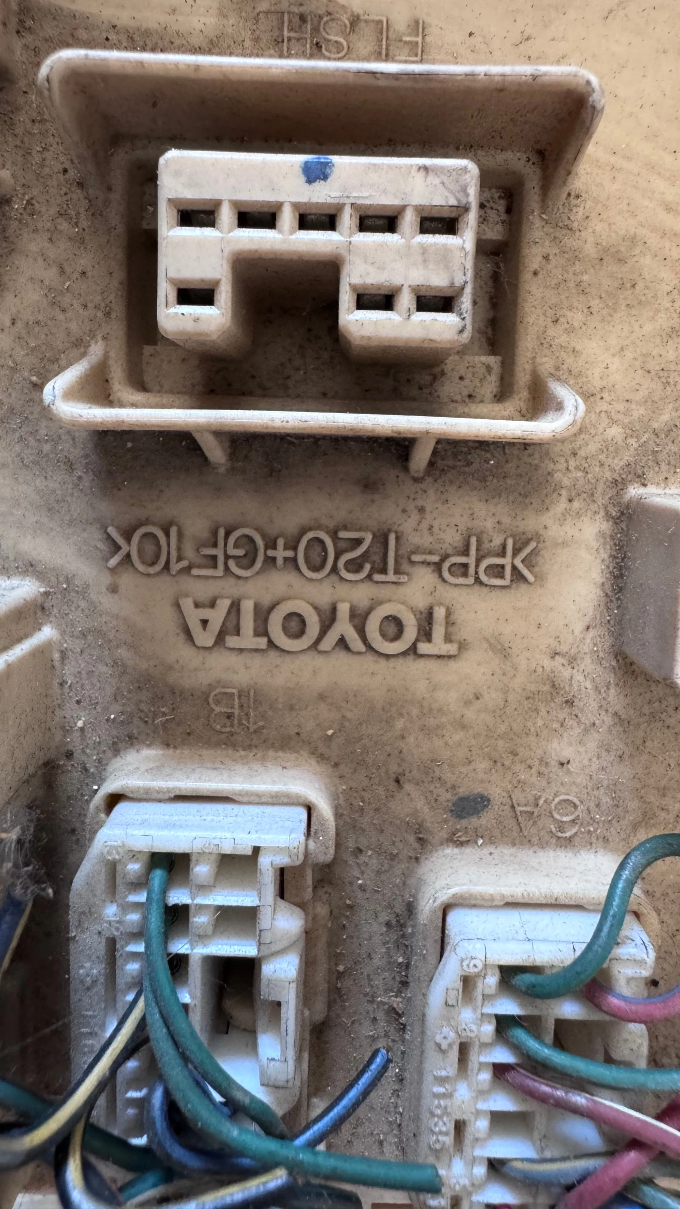   (  BSI / BSM )  Toyota Yaris - PP-T20+GF10 | Mobile.bg   2