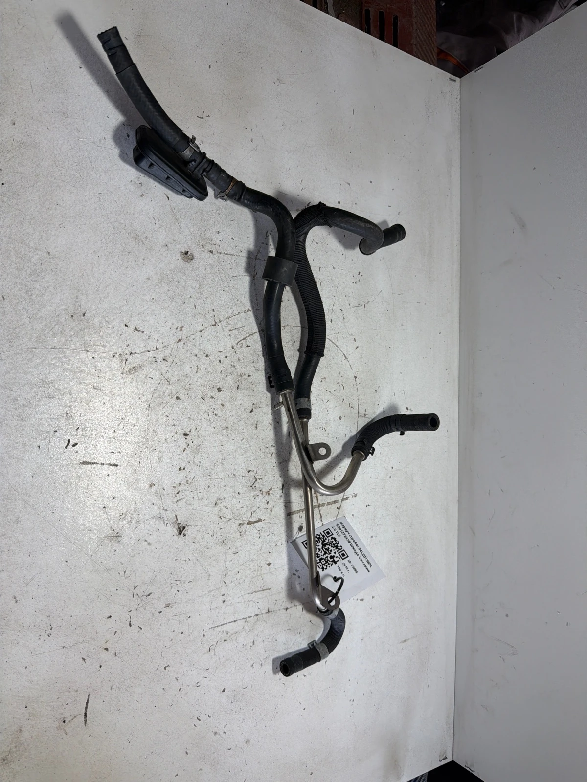 маркуч (тръба) 04L201360L 5Q0127242B Шкода Октавия 2.0 TDI