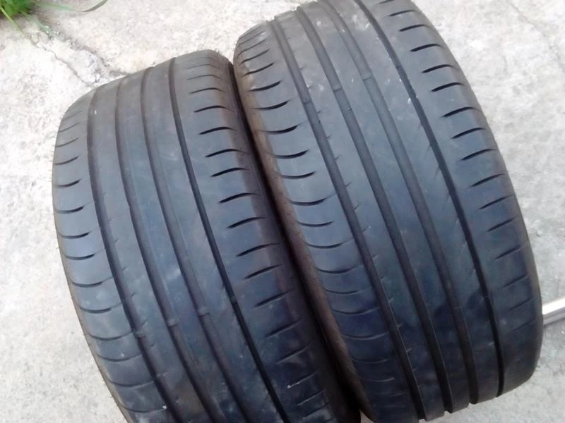 Гуми Летни 245/45R18, снимка 10 - Гуми и джанти - 18580513