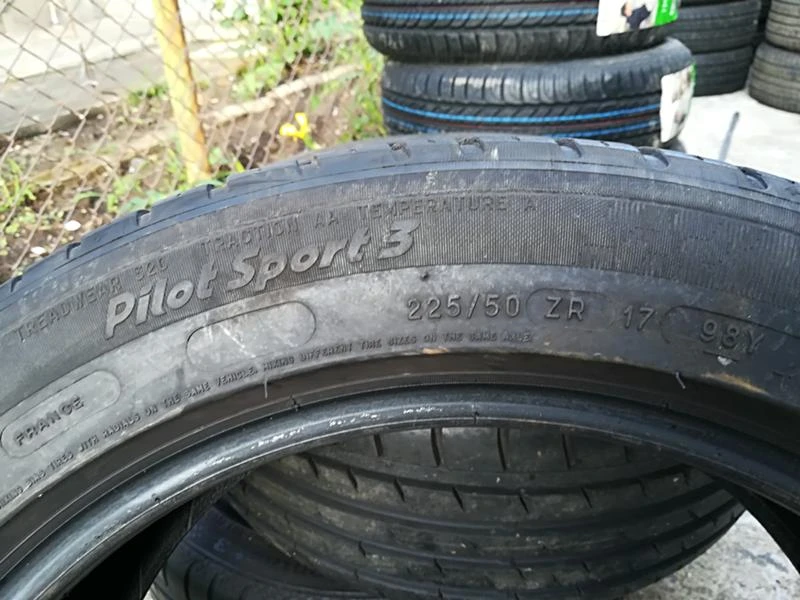 Гуми Летни 225/50R17, снимка 4 - Гуми и джанти - 22001131