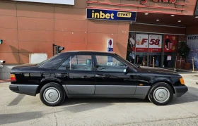 Mercedes-Benz E 230 Гаражен автомобил в уникално запазен вид, снимка 6