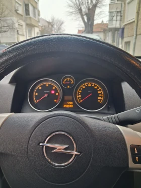 Opel Astra 1.9 TDCI, снимка 2