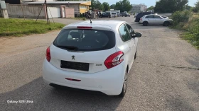 Peugeot 208 1.4i газ, снимка 10