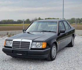 Mercedes-Benz E 230 Гаражен автомобил на 124.000км 