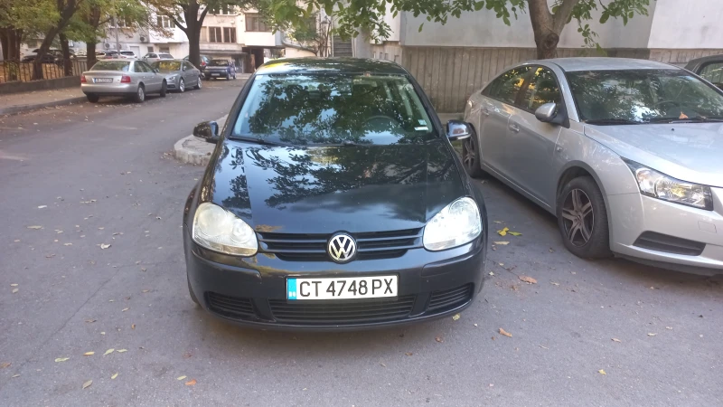 VW Golf 5, снимка 2 - Автомобили и джипове - 47595464