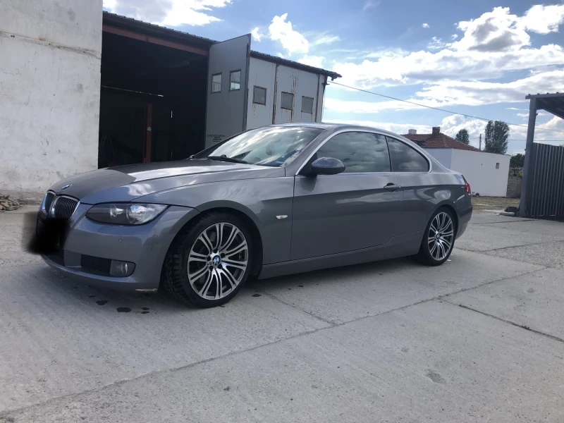 BMW 330, снимка 4 - Автомобили и джипове - 48599371