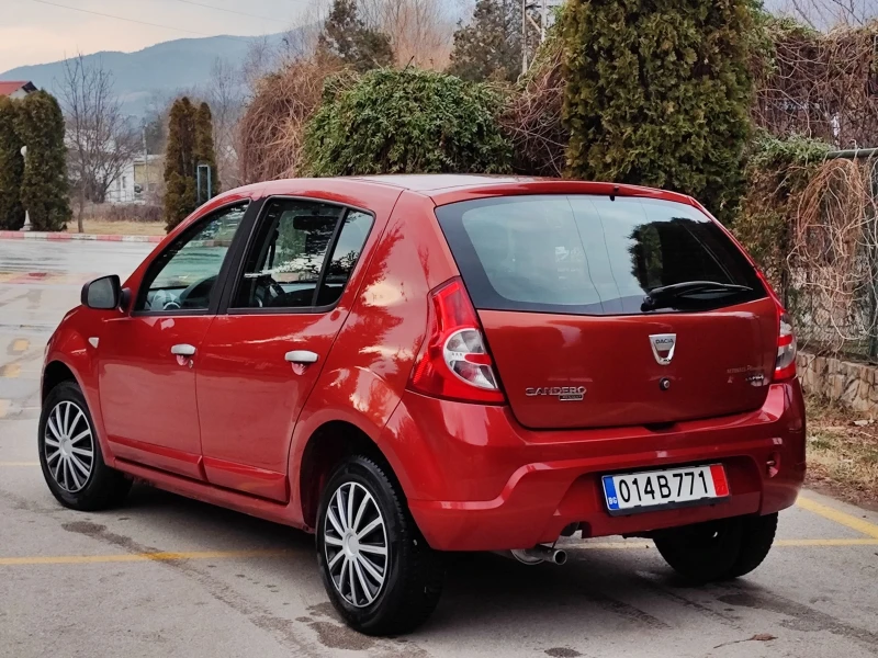 Dacia Sandero 1.4I(75)* COMFORT* НОВ ВНОС* , снимка 5 - Автомобили и джипове - 49260144