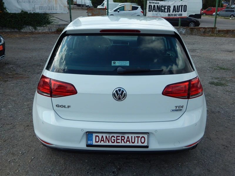VW Golf 1.6TDI* ПЕРФЕКТЕН* EURO6B* , снимка 5 - Автомобили и джипове - 51596859