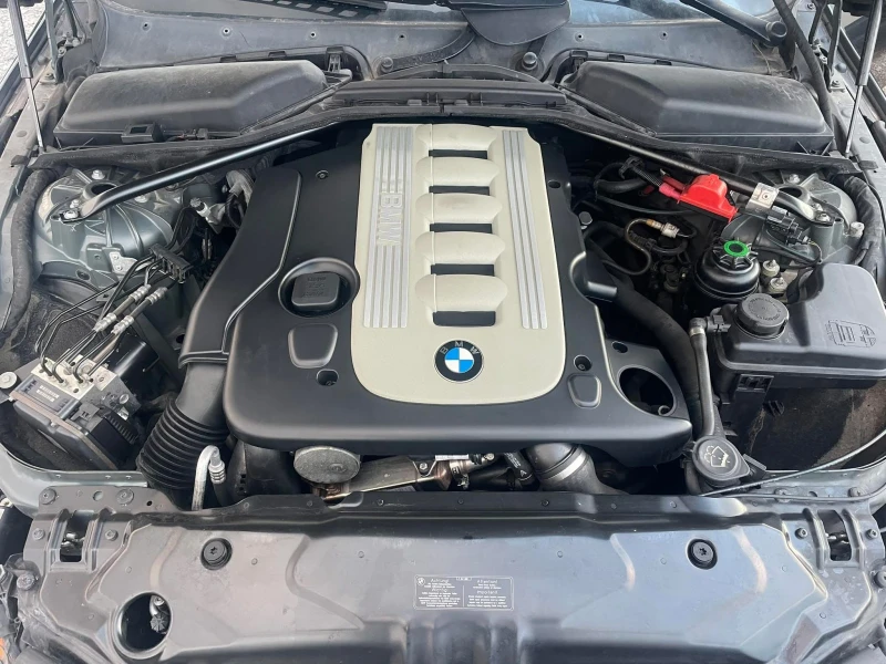 BMW 530 D FACELIFT NAVI BI-XENON 235КС, снимка 12 - Автомобили и джипове - 51737307