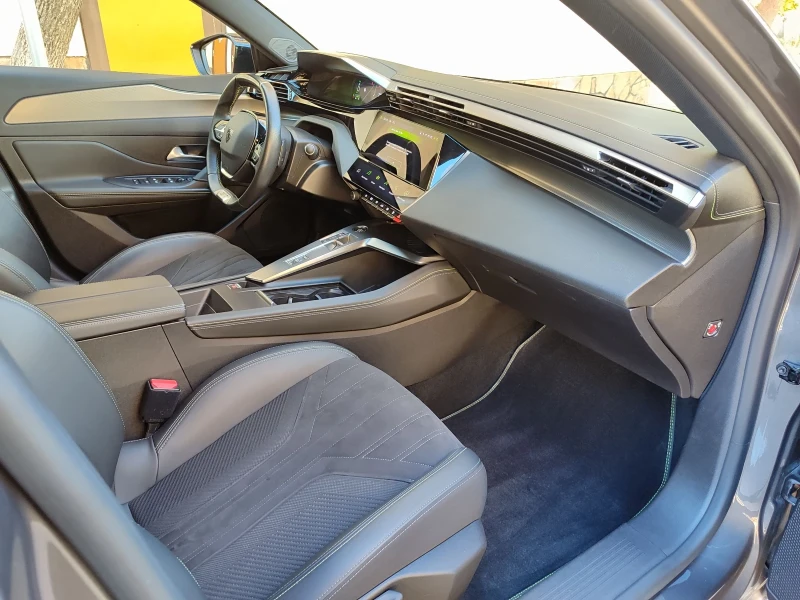 Peugeot 308 SW GT        Face lift  AET8, снимка 14 - Автомобили и джипове - 51817804
