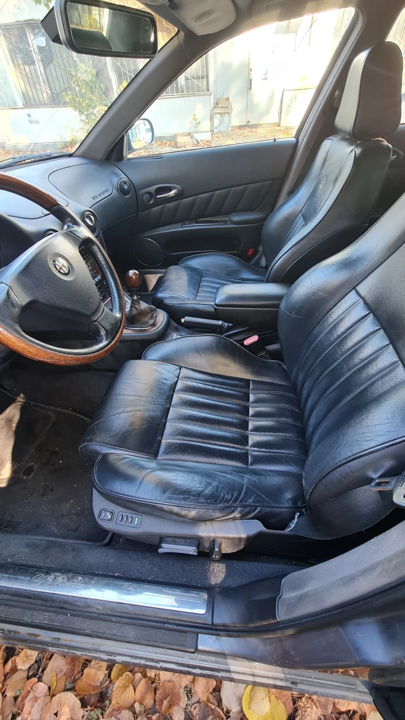 Alfa Romeo 166 2.5V6 24V distinktive, снимка 4 - Автомобили и джипове - 52217711