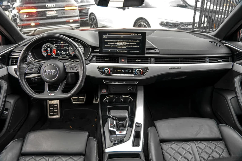 Audi S4 QUATTRO * PREMIUM * MASSAGE * CARPLAY * ПОДГРЕВ , снимка 8 - Автомобили и джипове - 52522796