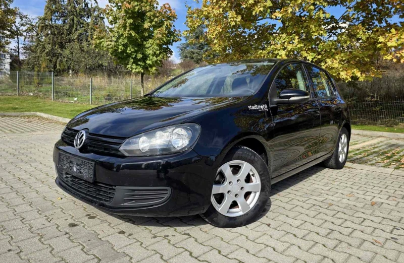 VW Golf КОЛЕДНА ПРОМОЦИЯ/105hp/NAVI/КАМЕРА