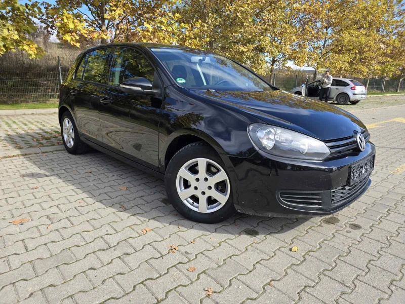 VW Golf КОЛЕДНА ПРОМОЦИЯ/105hp/NAVI/КАМЕРА, снимка 3 - Автомобили и джипове - 52802373