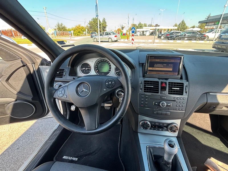 Mercedes-Benz C 320 3200, снимка 7 - Автомобили и джипове - 52882727